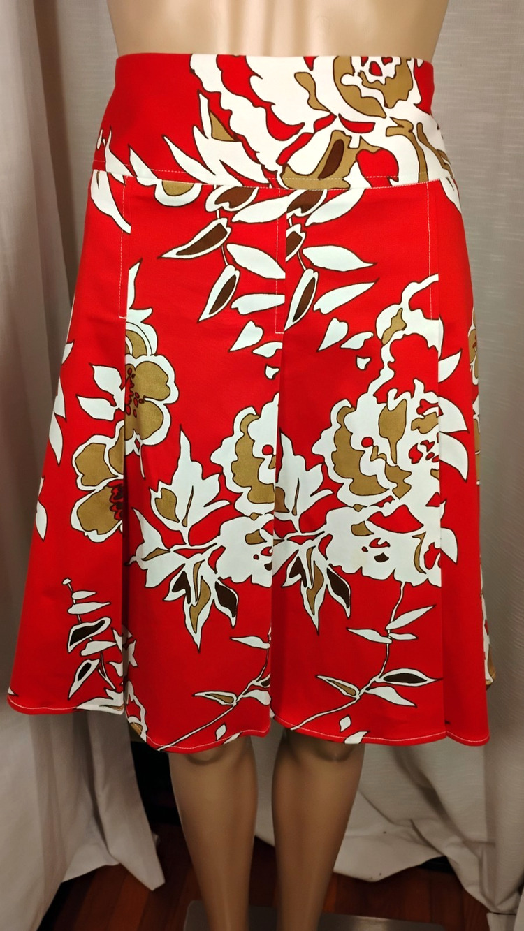 Red Floral A-Line Skirt Pleated Cotton Preppy Coastal Knee Length High Waist 8
